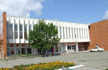 Директор кинотеатра «Братислава»: нас захватили рейдеры от власти