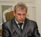 Соратника Азарова "закошмарили" обысками