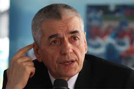 Онищенко не ждет конфет Прошенко в России еще несколько лет