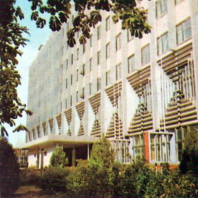 Симферопольский фурнитурный завод могут вернуть государству