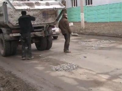 В енакиевские дороги закопают 25 миллионов