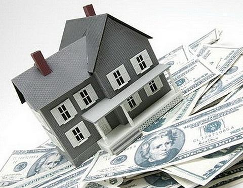 Как на Волыни сельские служащие раздарили 7 гектаров земли под строительство коттеджей