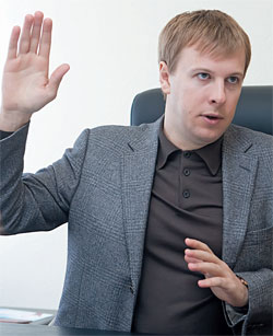 «Плейбой» Хомутынник тратит сотни тысяч на элитный отдых