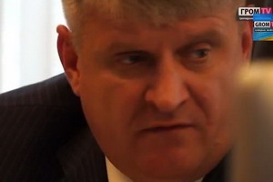 Начальник ГАИ Астапкович опять прокололся на визитках