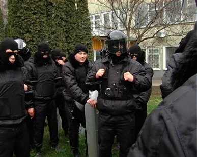 Власть поощряет «Беркут» жильем в Броварах