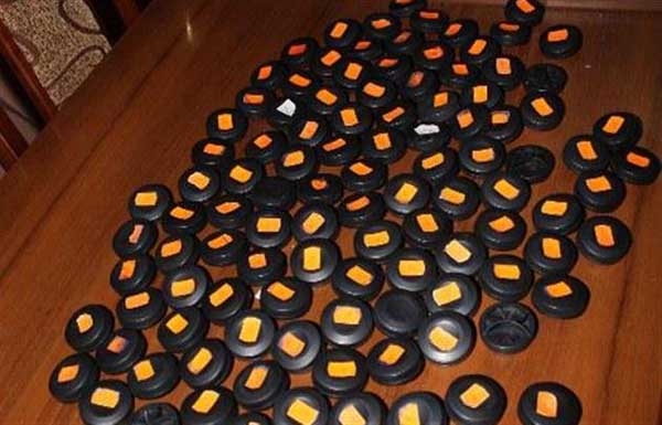 В офисе «регионалов» на Закарпатье нашли печати всех участковых избирательных комиссии