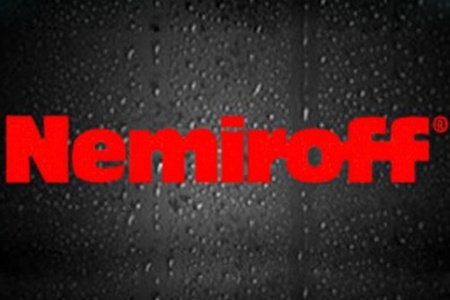 "Правый сектор" отжимает «Nemiroff»