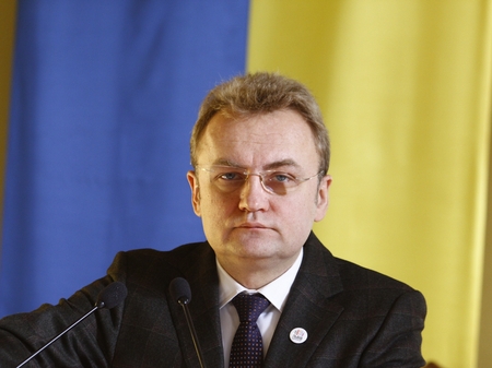 Садовий про повернення Мицака: “Це удар в спину громади”