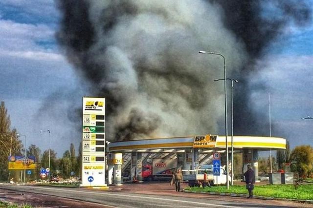 Под Переяслав-Хмельницким горит АЗС Ставицкого