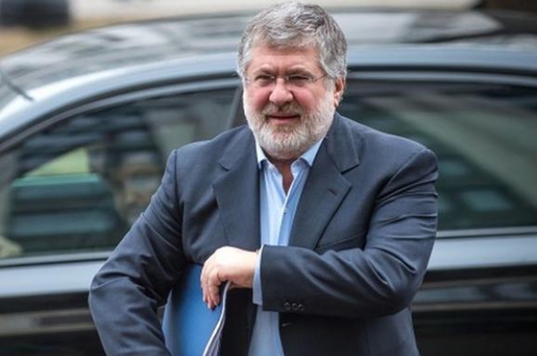 Навіщо Коломойський відгороджується буфером від Ахметова