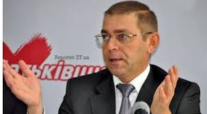 Пашинский и Сенченко хотят продать Пущу-Озерную и ВДНХ