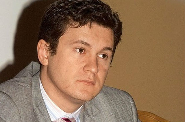 Экс-зять Л.Черновецкого с Кипра финансирует "молодую команду" для подкупа избирателей - СМИ