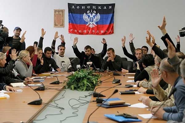 Бандиты-сепаратисты бегут. Но перед этим стараются продать недвижимость