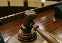 В украинских судах коррупция победила люстрацию