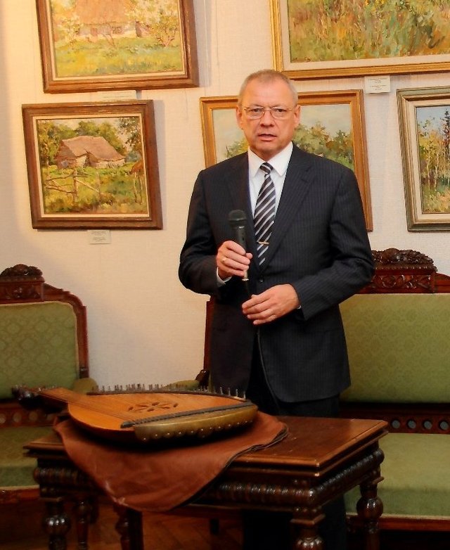 Они не тонут или опять деньги решают все? Хоменко, Отрешко, Химей…