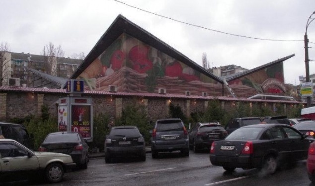 Голосеевская прокуратура решила «подоить» Владимирский рынок