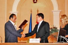 Труханов уже нарезает застройщику Кивану огромные участки в курортной зоне