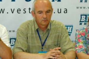 Ткаченко уволили пинком.В Запорожье народорадовцы повесили на своего председателя всех собак