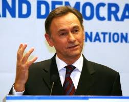 «Василь Кисиль и партнеры»: скорые деньги за «скорую помощь»