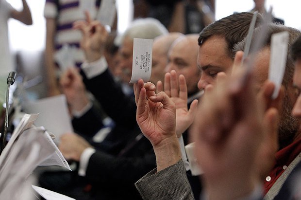 Розподіл комісій, або новій Київраді не до соціальних питань