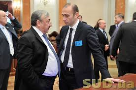 Судья Артур Емельянова решил принять участие в АТО