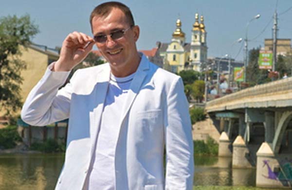 Регіонал Продивус став активно озброювати українські добровольчі загони