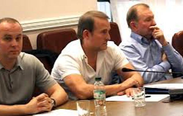 На Юге-Востоке не хотят Медведчука