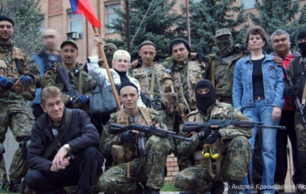 Захваченное оружие террористов в Славянске.