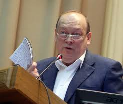 Продажна суддя Ірина Кирилюк відновила на посаді посіпаку Януковича Віталія Москаленка