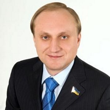 Рейдерский захват именем Артема Пшонки