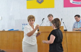 Экс-главу Николаевского облсовета Татьяну Демченко, желающую прекратить АТО, депутаты послали на переговоры к террористу Гиркину