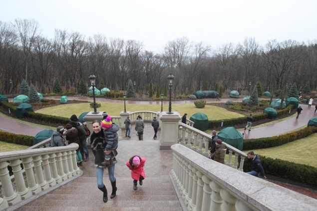 В Межигорье поселят рожениц, бежавших с Востока