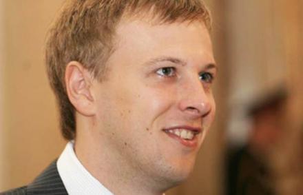 Трупный запах Минсдоха. Контрабандисты депутата Хомутынника