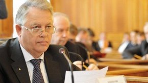 Глава Компартии Украины Петр Симоненко живет с семьей на своей вилле в Испании