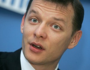 Клюев научит Коломойского любить Ляшко