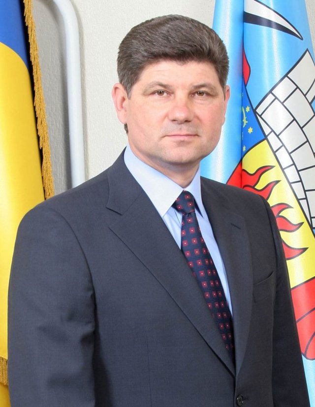 Мэр Луганска освобожден раньше самого Луганска