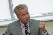 Головний силовик АП Косюк відпочивав на Сардинії під час тяжких боїв на Донбасі