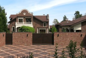 Паралельна реальність чиновників: скажи хто твій сусід по дачі