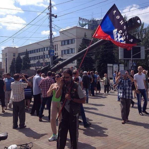 Террористы провели обещанный «парад» украинских пленных в Донецке