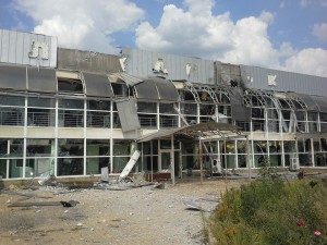 Луганский аэропорт сдан. Командование ВСУ рекомендует бойцам «наблюдать»