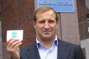 По делу об убийстве мэра Кременчуга задержан директор ТРК ”Визит”