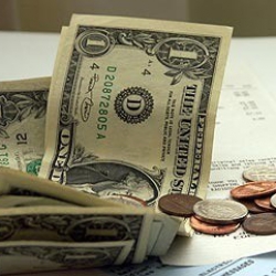 Еще один донецкий банк эвакуировал свой главный офис в Киев