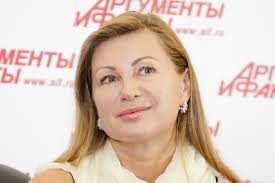 Известная шансонетка-профурсетка Вика Цыганова получила медаль «70 лет освобождения Крыма и Севастополя»