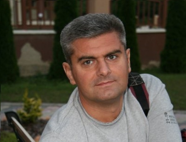 Вадима Онуфрийчука требуют гнать из Деснянской РГА и партии "УДАР"