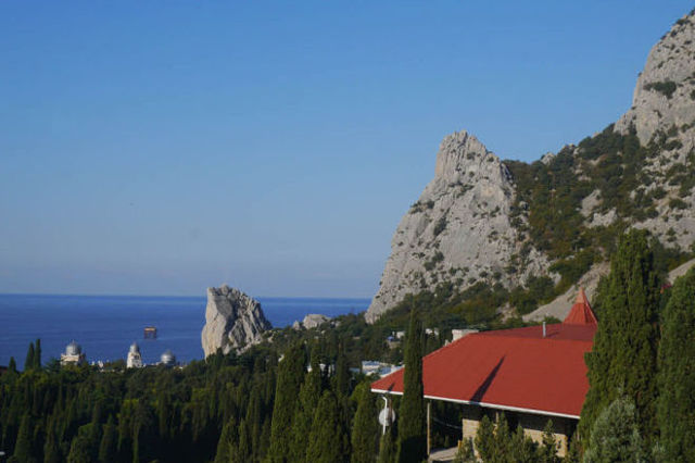 Курортный сезон подошел к концу: крымчане подсчитали убытки