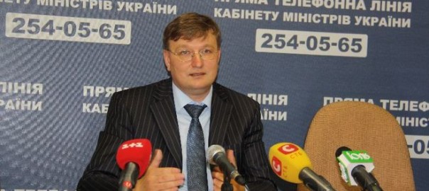 Кабмин заподозрил замминистра здравоохранения в срыве госзакупок лекарств