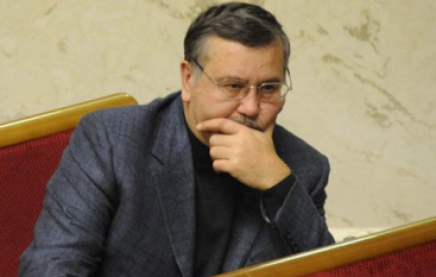 АНАТОЛІЙ ГРИЦЕНКО ВИРІШИВ ПІТИ У ВІДСТАВКУ