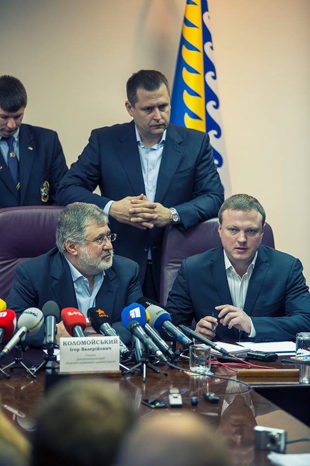 У Коломойского намекают на новый протест и приход к власти военных