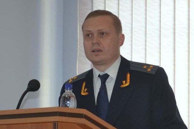 Черкасский "прокурор Тулуба" попал под люстрацию, но дело Януковича живет