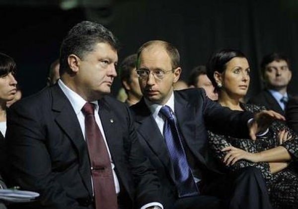 Подковёрная борьба олигархов: как Порошенко попытается ограничить власть Яценюка
